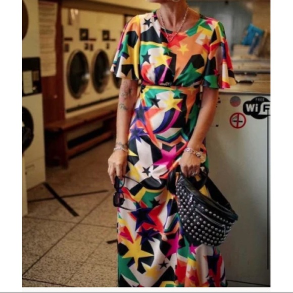 Twisted Wunder London Retro Star Print Maxi Dress Muti Color - Picture 1 of 16